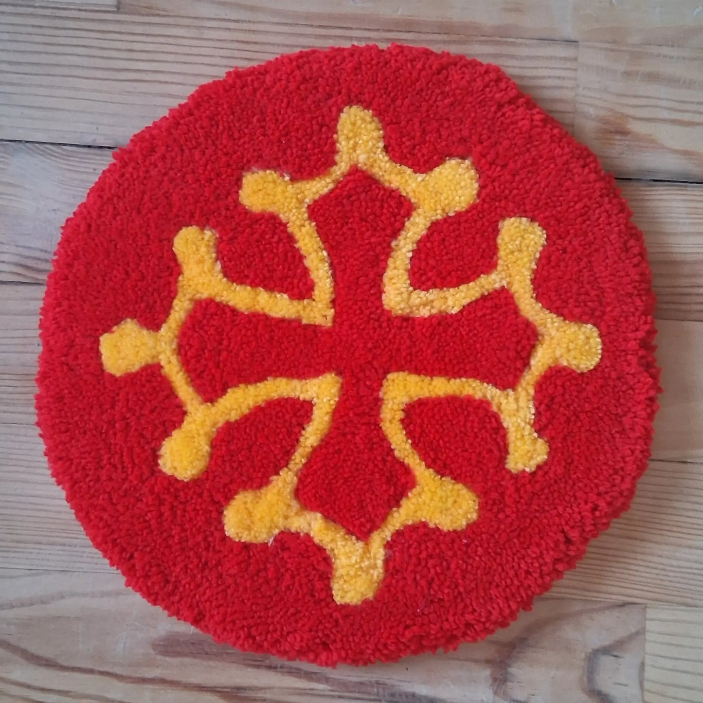CROIX OCCITANE La Balmo | Tufting