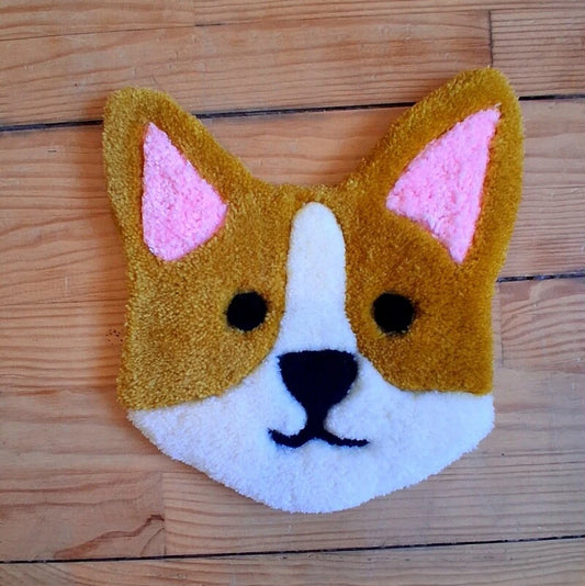 tufting mural d'un chien Corgy au couleur doré et aux grandes oreilles